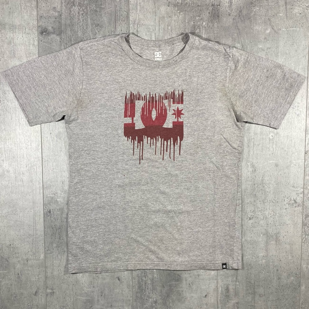 Y2k DC Shoes Tee Shirt